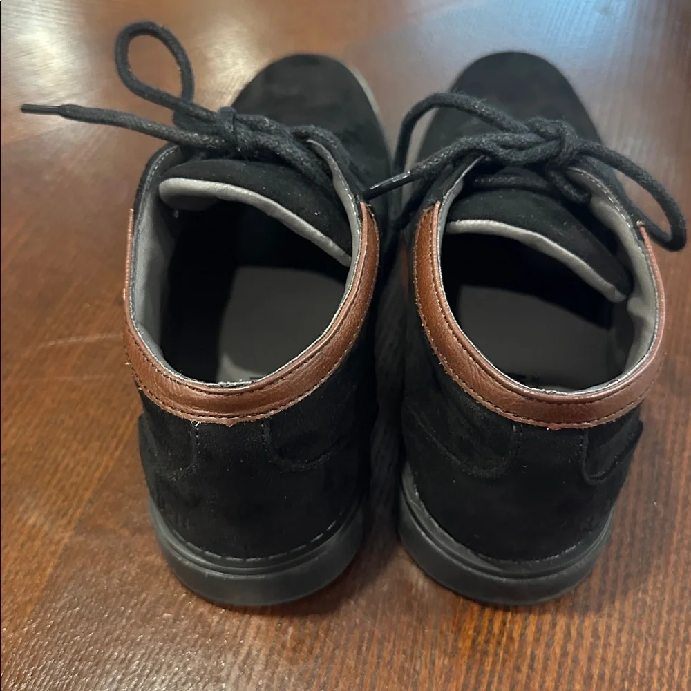 Kenneth Cole Reaction Boys Shoes Size 1